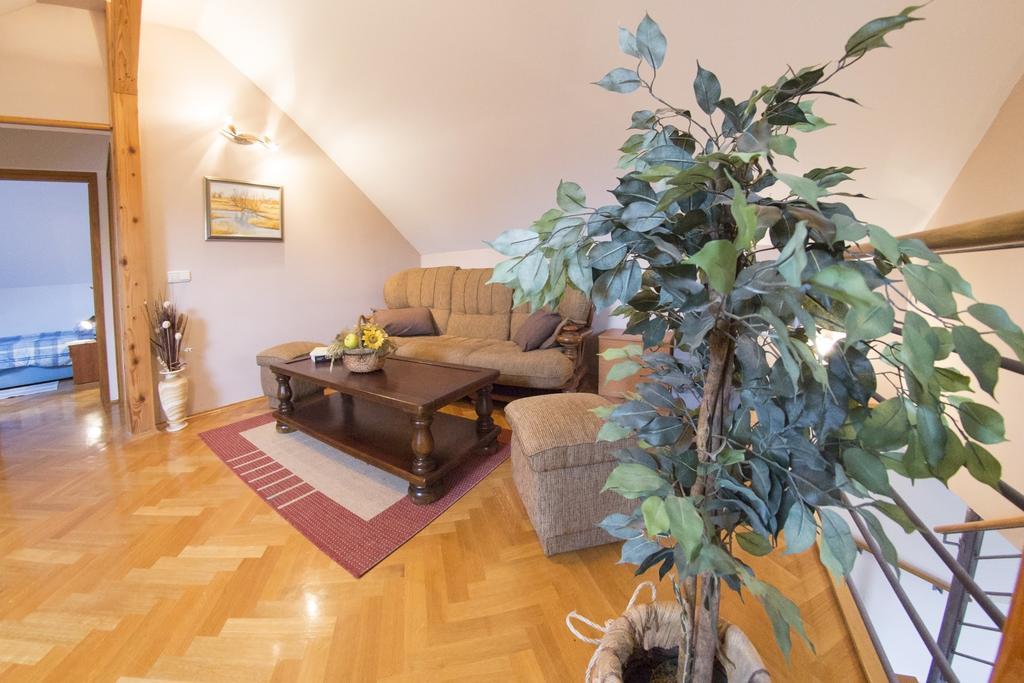 Apartment Oreskovic Otocac Luaran gambar